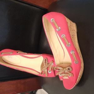 BASS kitchy red wedge heel women's shoes sz 7 m peep toe